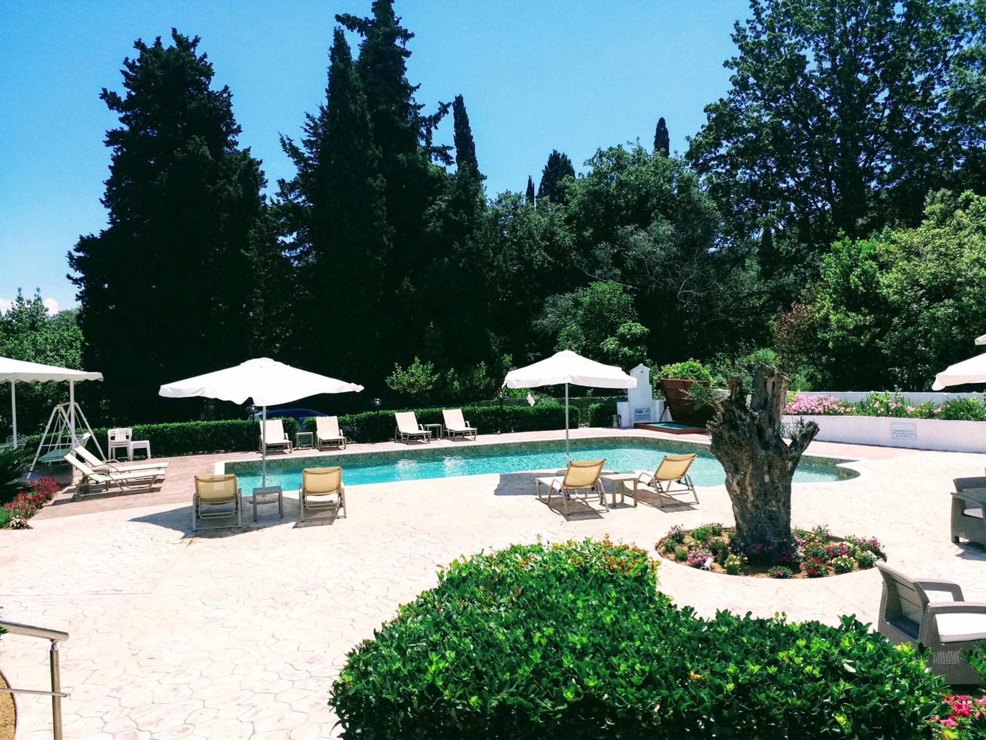 Summer Wine Friendly Resort 입소스 외부 사진