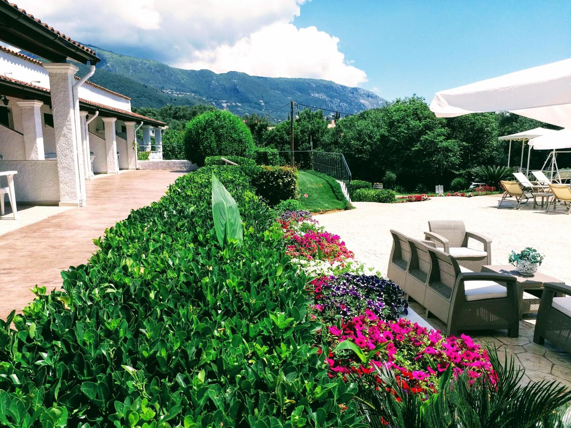 Summer Wine Friendly Resort 입소스 외부 사진