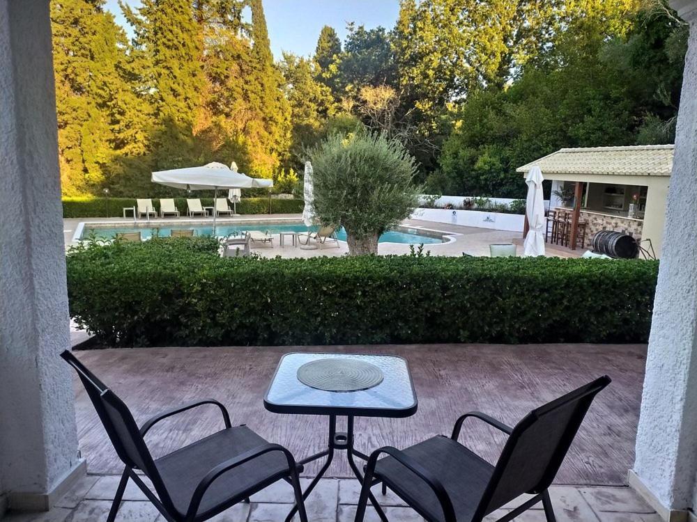 Summer Wine Friendly Resort 입소스 외부 사진