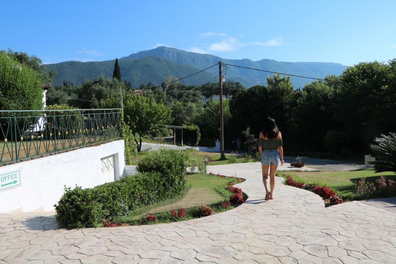Summer Wine Friendly Resort 입소스 외부 사진